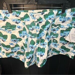 Floral Leaf Print Women Shorts